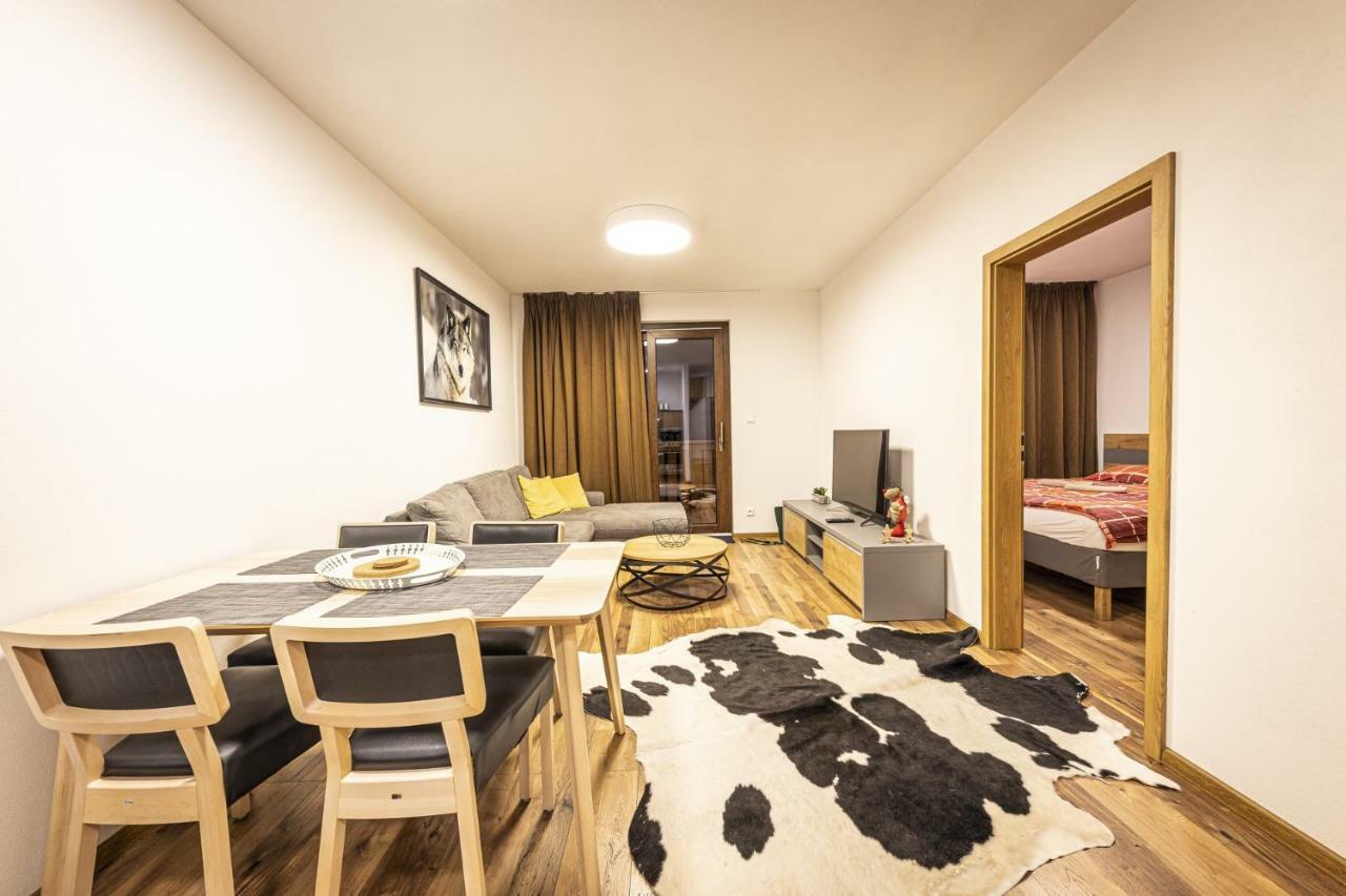 Apartmanovy Dom Poludnica - Chopok Juh Hotel Tale Bagian luar foto