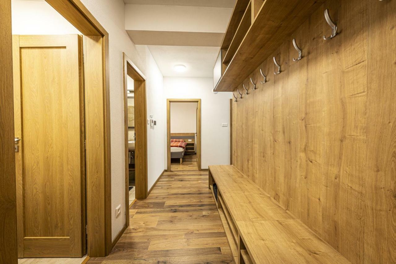 Apartmanovy Dom Poludnica - Chopok Juh Tale Bagian luar foto