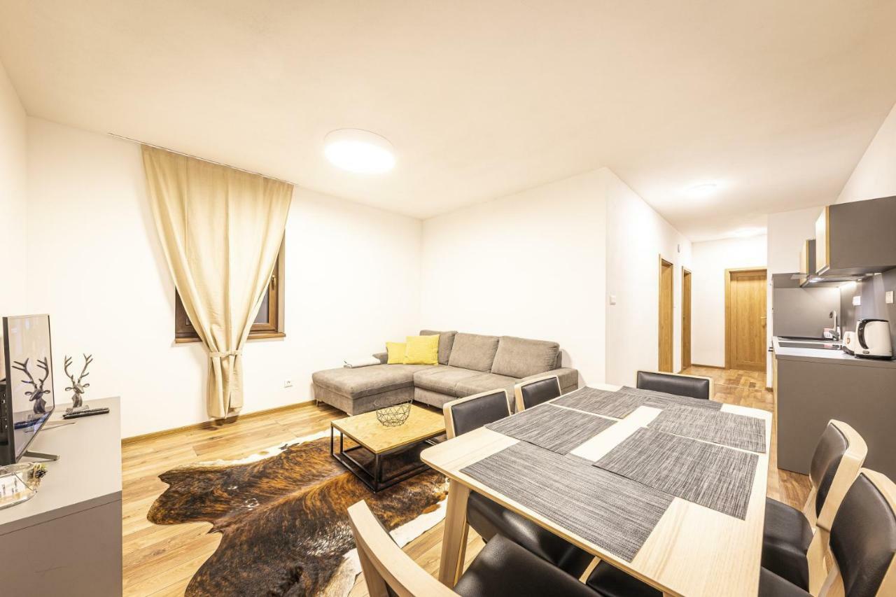 Apartmanovy Dom Poludnica - Chopok Juh Tale Bagian luar foto