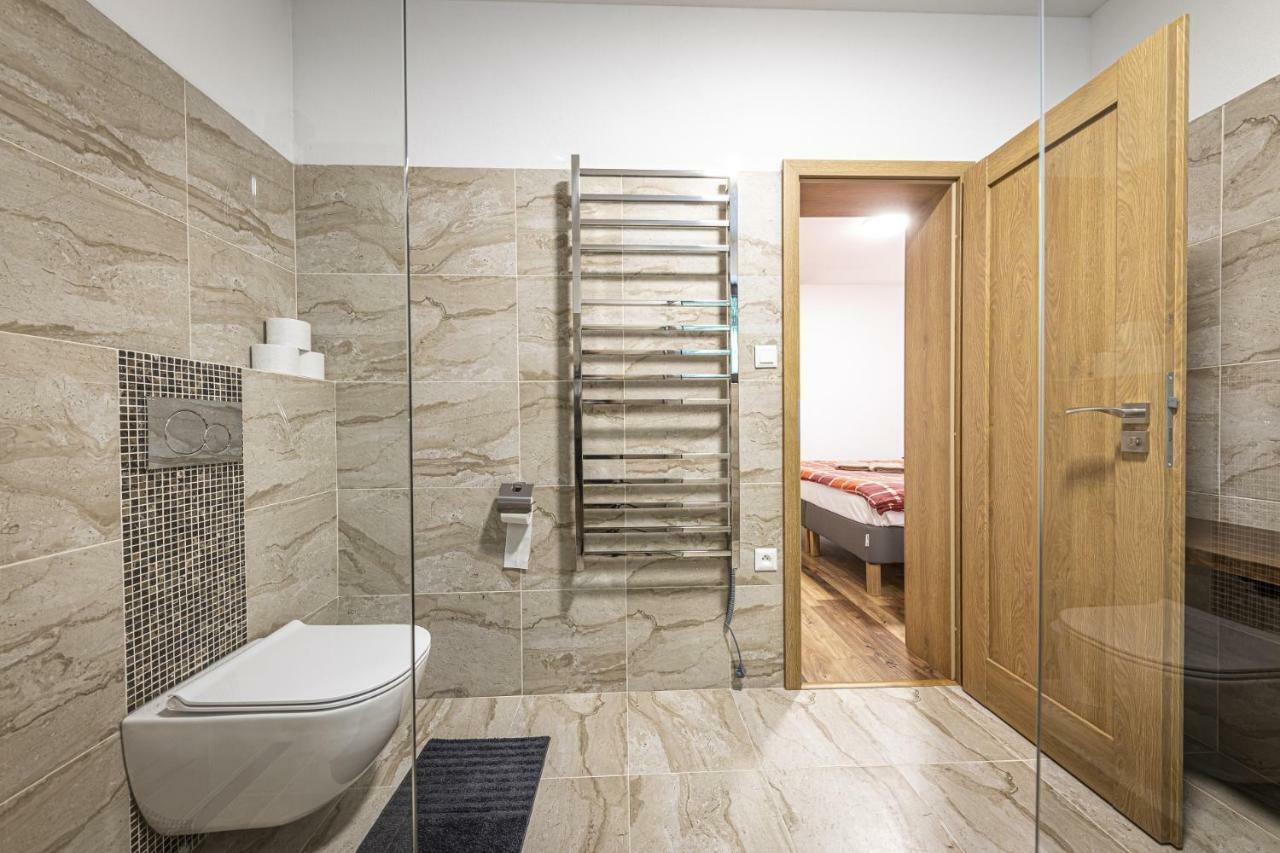 Apartmanovy Dom Poludnica - Chopok Juh Tale Bagian luar foto